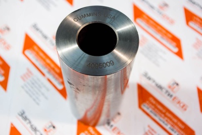 3631244 Поршневой комплект Комплект поршня PISTON ENGINE Cummins KTA19, KTA38, KTA50 Состав комплекта:  3096682	Поршень 205269 	Кольцо стопорное 4095009  		Палец поршневой    	 Взаимозаменяемые номера:  3096682, 4927299